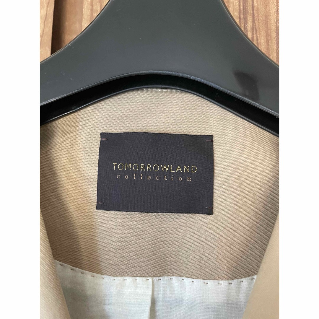 TOMORROWLAND(トゥモローランド)のTOMORROWLAND トゥモローランド　トレンチコート レディースのジャケット/アウター(トレンチコート)の商品写真