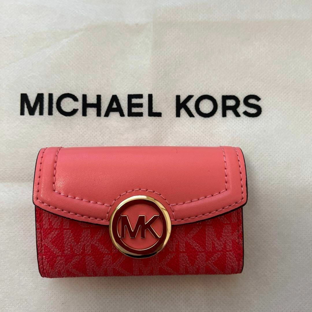 Michael Kors(マイケルコース)の未使用 MICHAEL KORS マイケルコース キーケース6連 バイカラー  レディースのファッション小物(キーケース)の商品写真