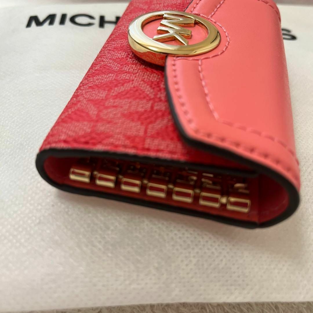 Michael Kors(マイケルコース)の未使用 MICHAEL KORS マイケルコース キーケース6連 バイカラー  レディースのファッション小物(キーケース)の商品写真