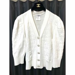 CHANEL - 美品 CHANEL ホワイトコットン ココマークボタン CHANEL - 美品 CHANEL ホワイトコットン ココマークボタン