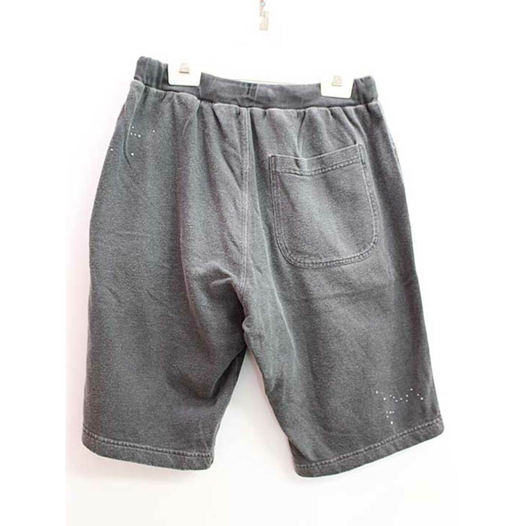 DIESEL(ディーゼル)の【春夏物 新入荷!】▼ディーゼルキッズ/DIESEL kids▼160cm(14)  ショートパンツ/ハーフパンツ/半ズボン/短パン グレー×白×黒 【中古】 子供 キッズ kids ジュニア 男の子 bottoms 春夏 504042 キッズ/ベビー/マタニティのキッズ服女の子用(90cm~)(パンツ/スパッツ)の商品写真