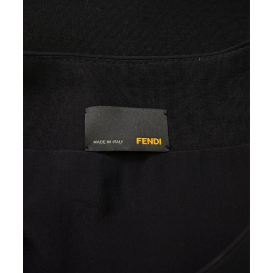 FENDI(フェンディ)のFENDI フェンディ ノーカラージャケット 40(M位) 黒 【古着】【中古】 レディースのジャケット/アウター(ノーカラージャケット)の商品写真