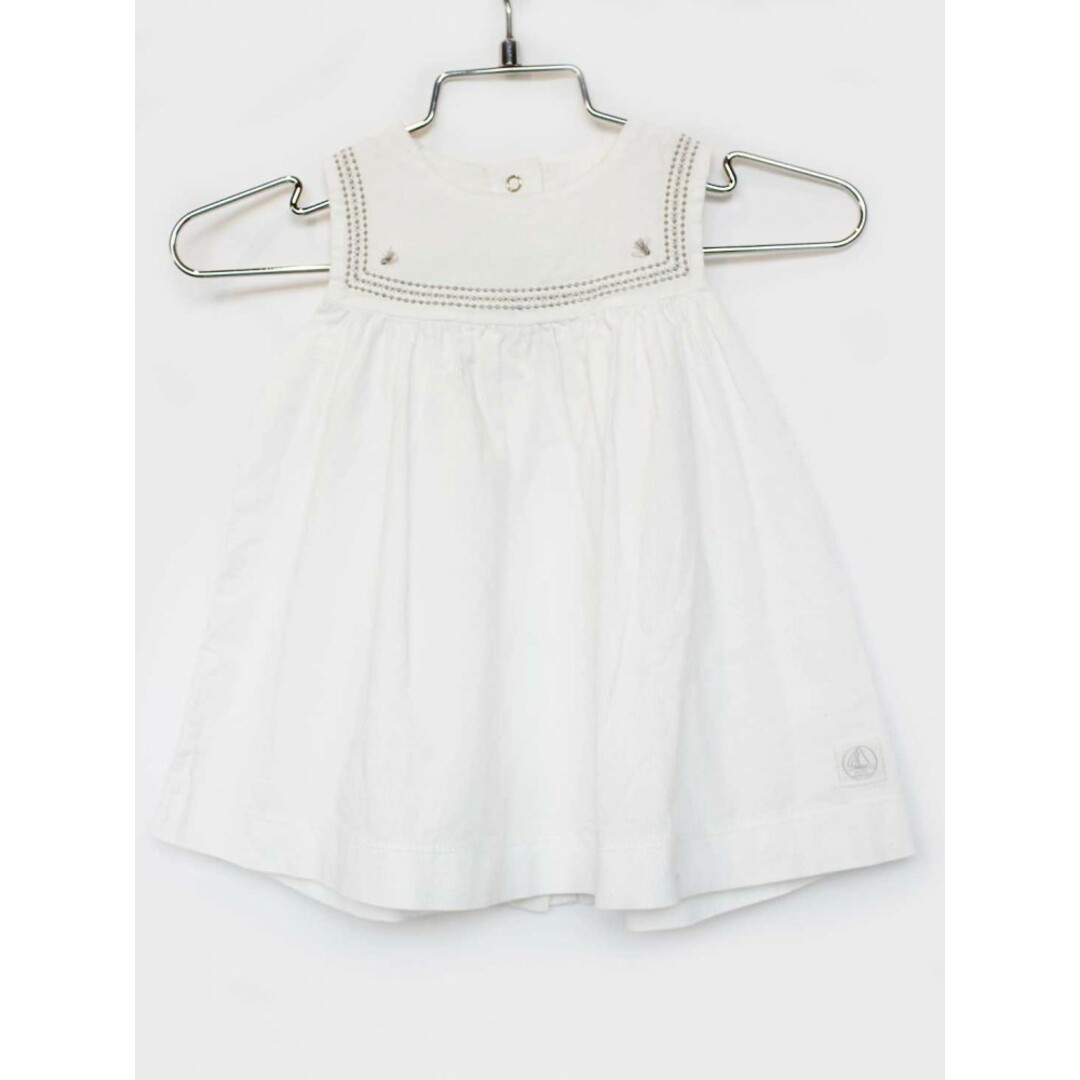 PETIT BATEAU(プチバトー)の【春夏物 新入荷!】[プチバトー/PETIT BATEAU]67cm ジャンパースカート 白×グレー【中古】子供服 キッズ kids ベビー服 baby 女の子 春夏 onepi 504042 キッズ/ベビー/マタニティのベビー服(~85cm)(スカート)の商品写真