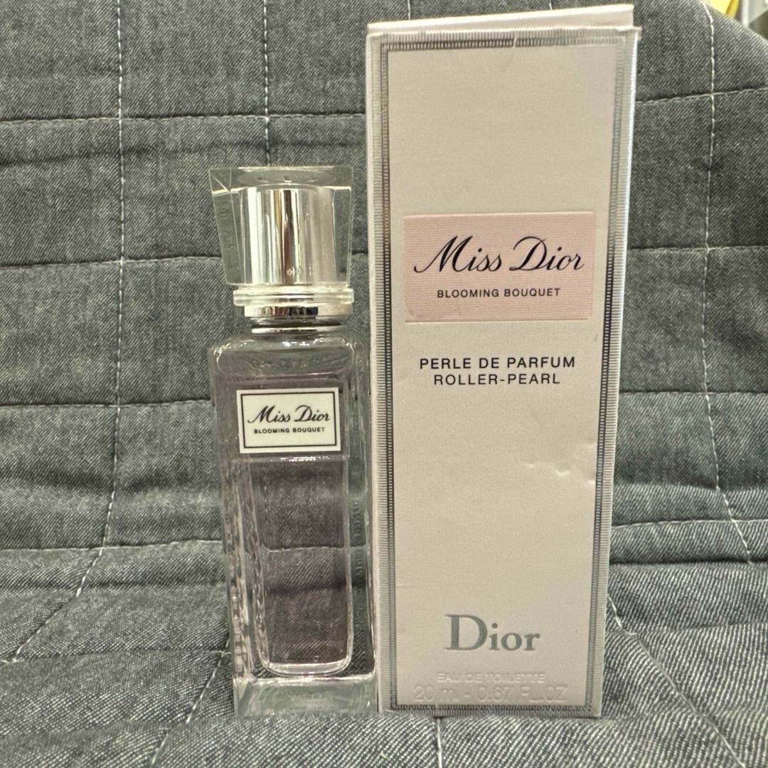 Christian Dior(クリスチャンディオール)のMiss Dior ミス ディオール ブルーミングブーケ ローラー パール 香水 コスメ/美容の香水(香水(女性用))の商品写真