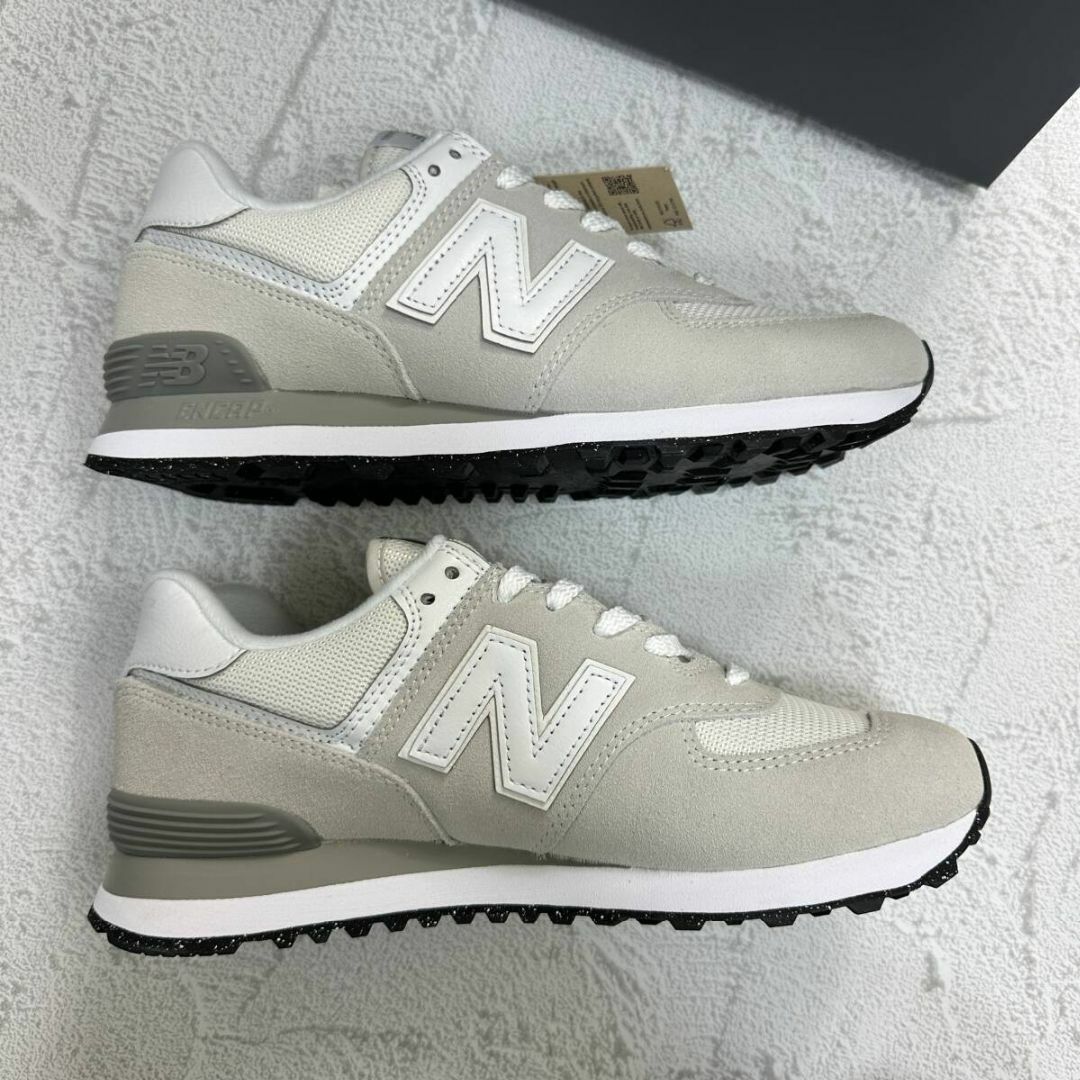 New Balance(ニューバランス)の新品 New Balance 27.5cm ML574 大人気 スニーカー メンズの靴/シューズ(スニーカー)の商品写真