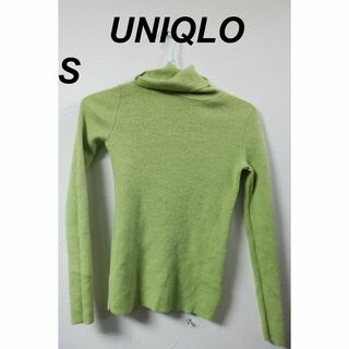 ユニクロ(UNIQLO)のプロフ必読UNIQLOピュアウールタートルセーター/良品かわいい高品質S(ニット/セーター)