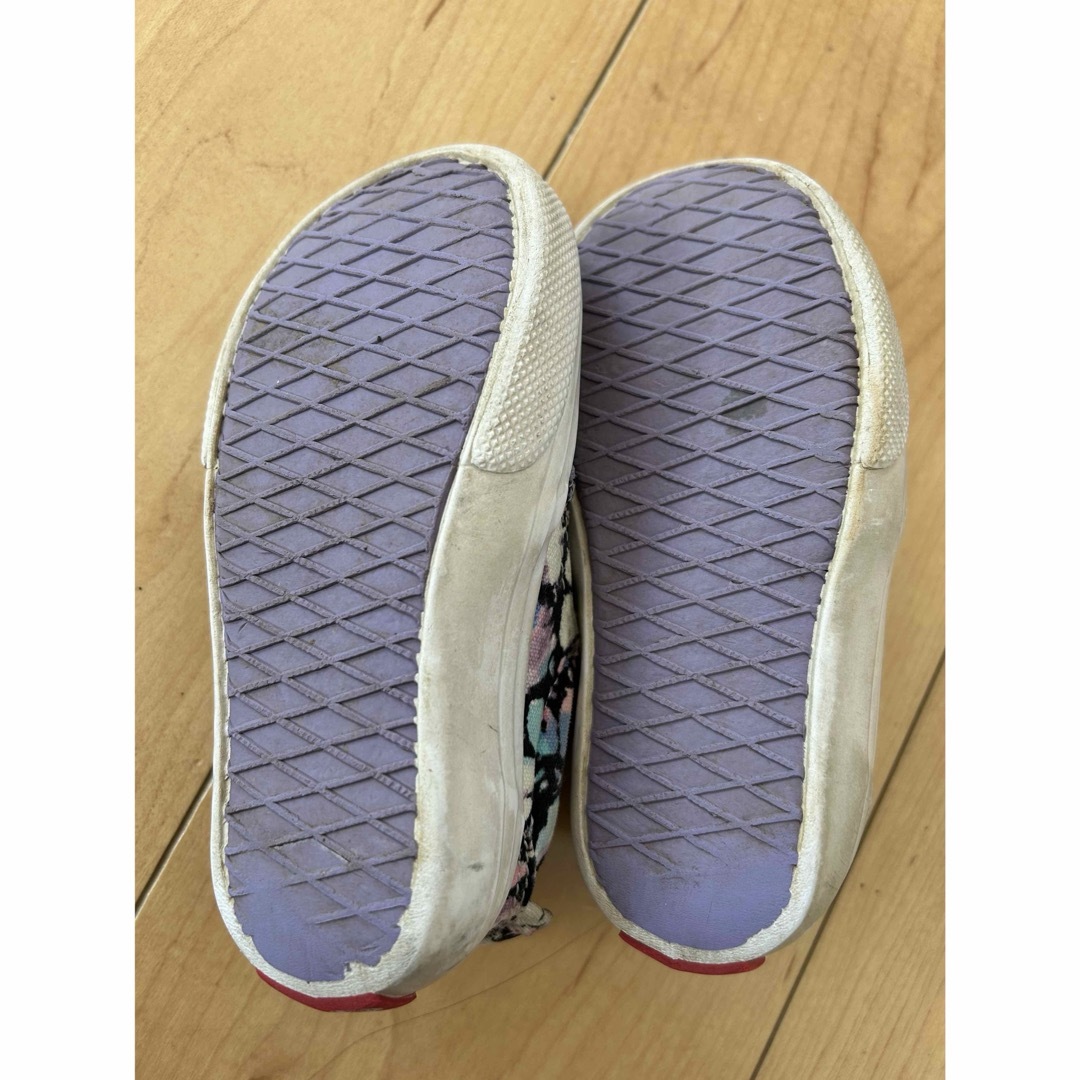 VANS(ヴァンズ)のスリッポン 15cm VANS キッズ/ベビー/マタニティのキッズ靴/シューズ(15cm~)(スリッポン)の商品写真