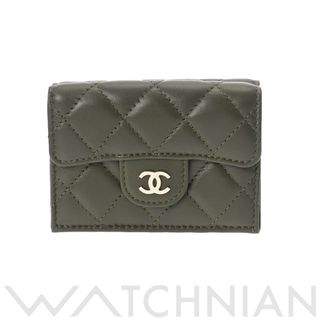 シャネル(CHANEL)の中古 シャネル CHANEL AP0230 ランダム品番 レディース 三つ折り財布 マトラッセ カーキ /ゴールド金具 ラムスキン(財布)