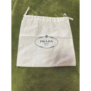 プラダ(PRADA)の【プラダ】付属品 巾着袋  18✖️17.5㎝ ホワイト(ポーチ)