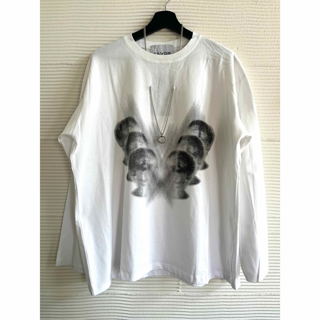 新品タグ付 ネックレス付フェイスプリント Tシャツ ロンT 長袖 白 L メンズのトップス(Tシャツ/カットソー(七分/長袖))の商品写真