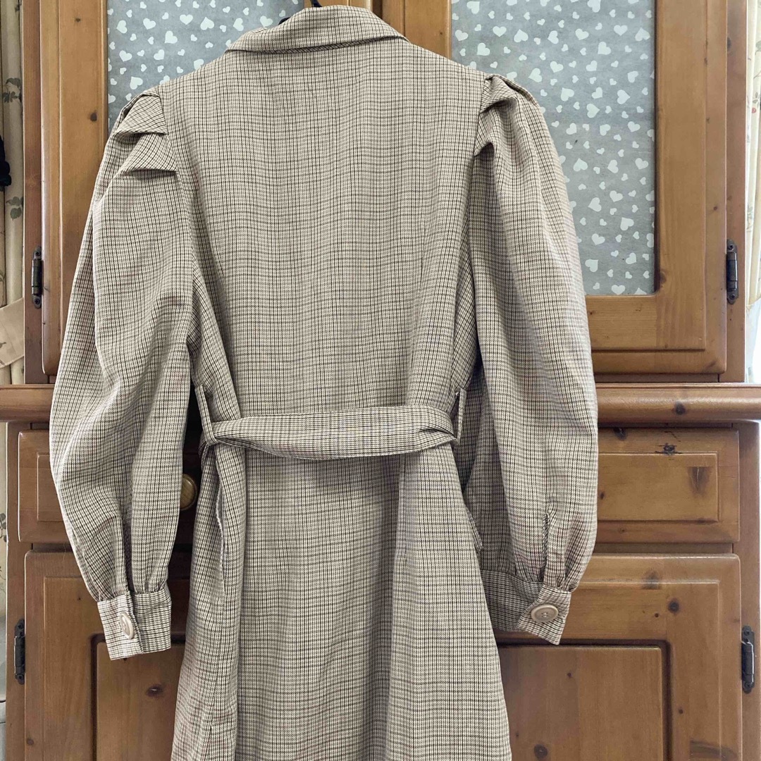 EMS(イームス)のトレンチコート　 レディースのジャケット/アウター(スプリングコート)の商品写真