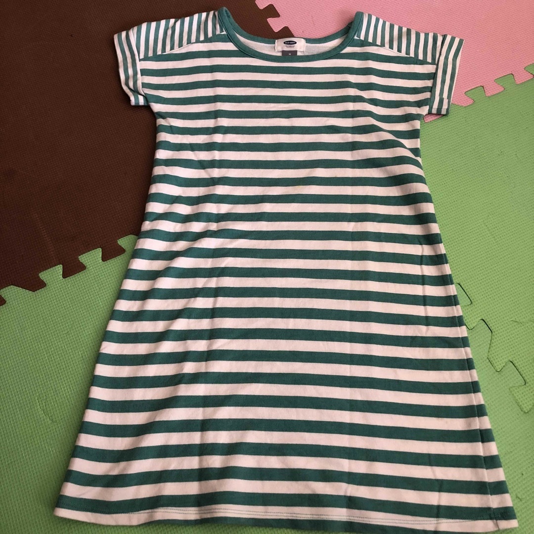 Old Navy(オールドネイビー)のoldnavy 緑のボーダーワンピース キッズ/ベビー/マタニティのキッズ服女の子用(90cm~)(ワンピース)の商品写真