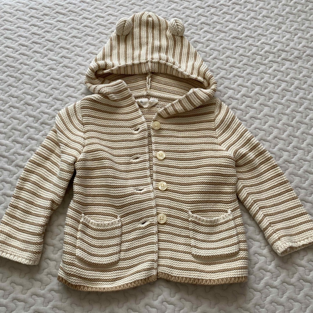 babyGAP(ベビーギャップ)のbaby gap  カーディガン　ニット　くま耳 キッズ/ベビー/マタニティのベビー服(~85cm)(カーディガン/ボレロ)の商品写真