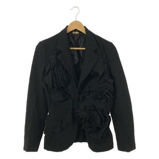 コムデギャルソン(COMME des GARCONS)の【美品】  COMME des GARCONS / コムデギャルソン | 2013AW | ポリエステル 縮絨 フリル 薔薇 装飾 シングルジャケット | XS | ブラック | レディース(その他)