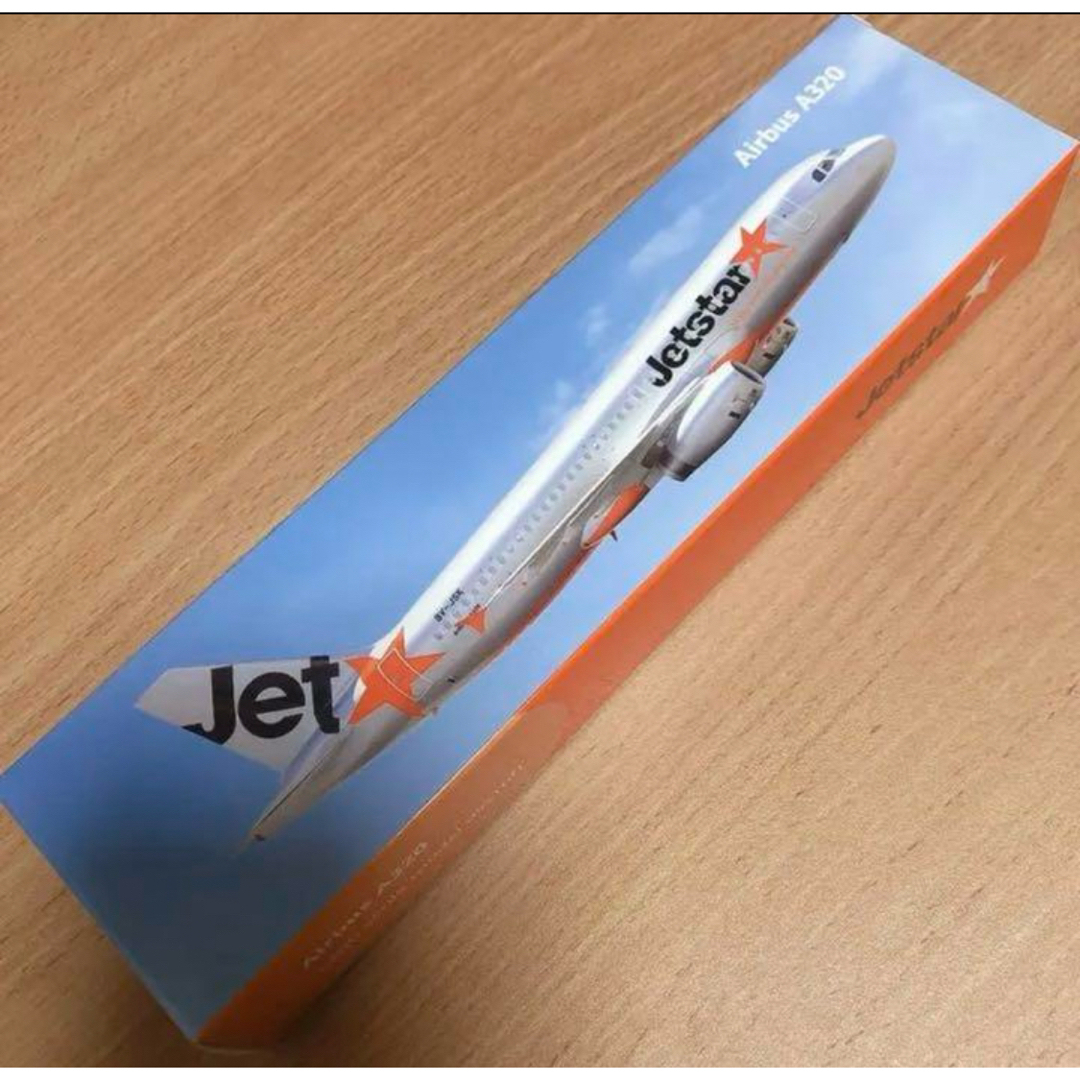 jetstar japan ジェットスタージャパン　模型　A320 エンタメ/ホビーのテーブルゲーム/ホビー(航空機)の商品写真