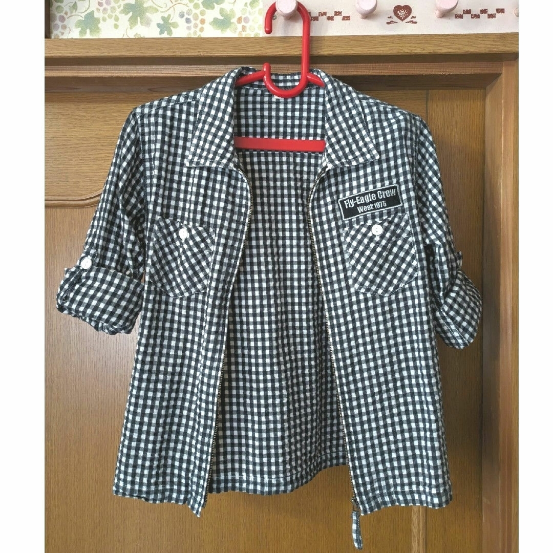 キッズ 長袖シャツ　130cm キッズ/ベビー/マタニティのキッズ服男の子用(90cm~)(ブラウス)の商品写真