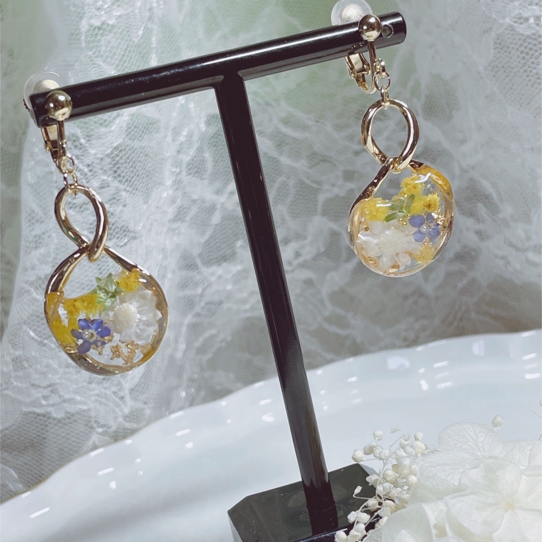 ミモザ✿︎勿忘草✿︎イヤリング／ピアス ハンドメイドのアクセサリー(イヤリング)の商品写真