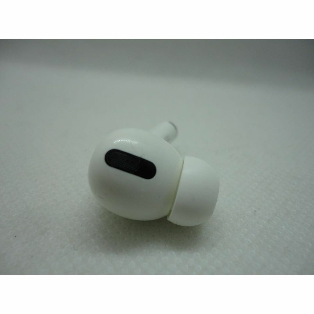 Apple(アップル)のApple純正 AirPods Pro第1世代 イヤホン体 片耳 右 （R）-1 スマホ/家電/カメラのオーディオ機器(ヘッドフォン/イヤフォン)の商品写真