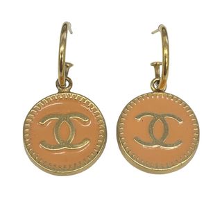 シャネル(CHANEL)の[USED/中古]CHANEL シャネル ピアス ココマーク オレンジ 丸 スイング 01P フープ ゴールド 中古 tdc-000712-4c(ピアス)