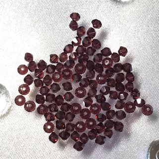 スワロフスキー(SWAROVSKI)の【SALE❗️】スワロフスキー#5301  3mm   バーガンディ(各種パーツ)