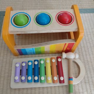 ハペ(Hape)のHape　ハペ　木製おもちゃ　鉄琴　pound and tap bench(楽器のおもちゃ)