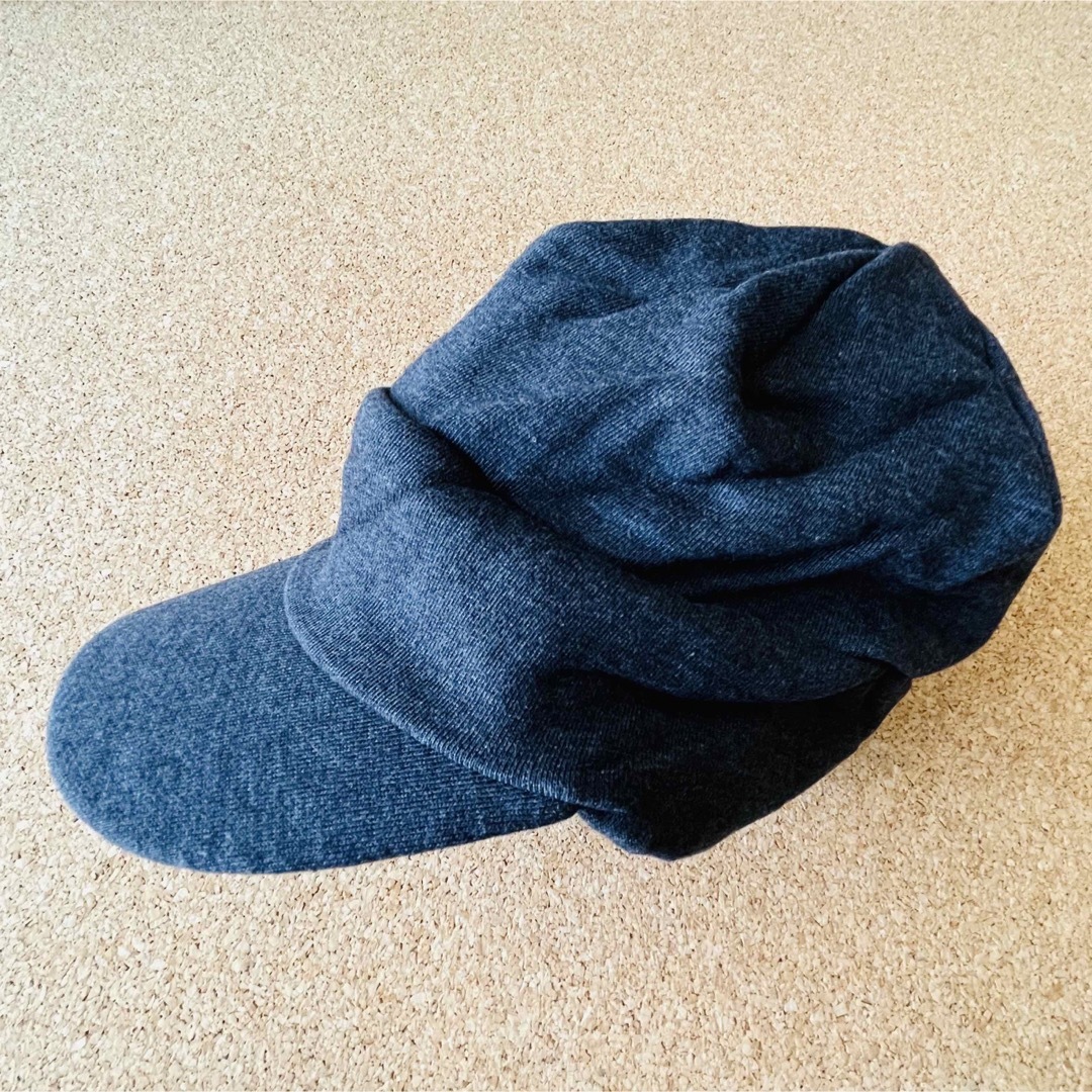 【新品未使用】キャップ　綿100％　グレー　男女兼用　フリーサイズ メンズの帽子(キャップ)の商品写真