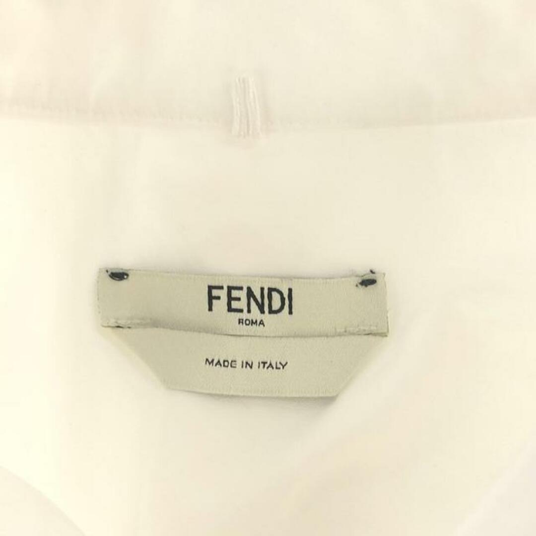 FENDI(フェンディ)のFENDI / フェンディ | ローズ装飾 ノースリーブ シャツ ブラウス | 38 | ホワイト | レディース レディースのトップス(シャツ/ブラウス(半袖/袖なし))の商品写真