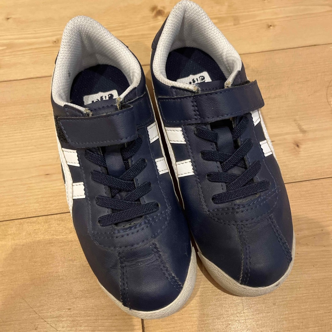 Onitsuka Tiger(オニツカタイガー)のオニツカタイガー　スニーカー　18.5cm キッズ/ベビー/マタニティのキッズ靴/シューズ(15cm~)(スニーカー)の商品写真