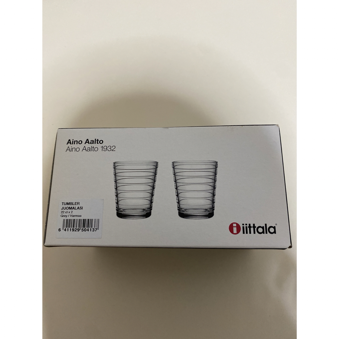 iittala(イッタラ)のiittala  BLACK グラス　2個　新品　箱汚れ インテリア/住まい/日用品のキッチン/食器(グラス/カップ)の商品写真