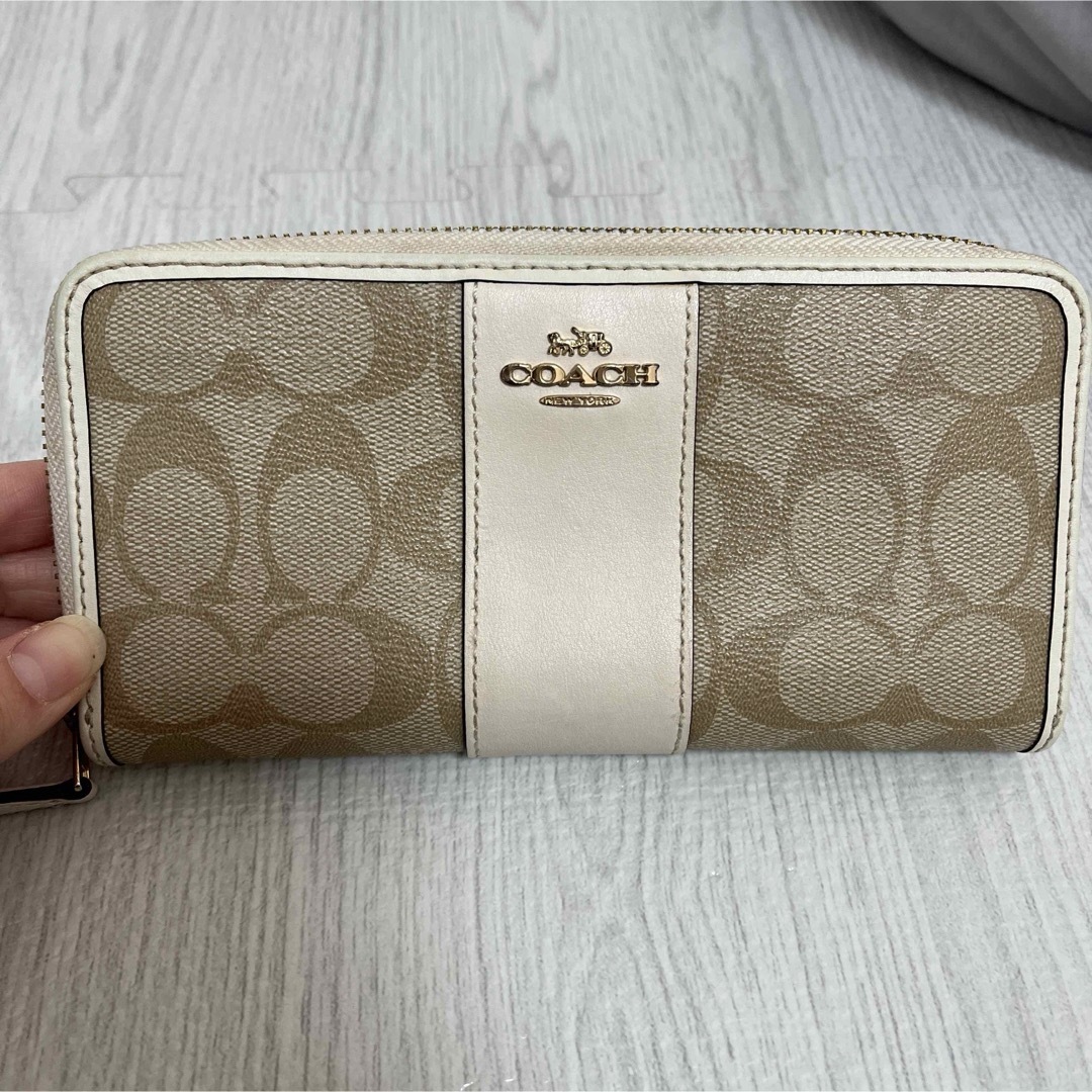 COACH(コーチ)のcoach 長財布 レディースのファッション小物(財布)の商品写真