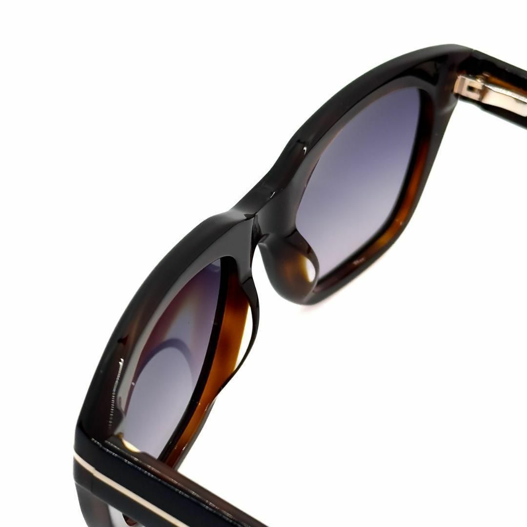 TOM FORD EYEWEAR(トムフォードアイウェア)の【新品/匿名】トムフォード サングラス TF237 ブラック 007 着用モデル メンズのファッション小物(サングラス/メガネ)の商品写真