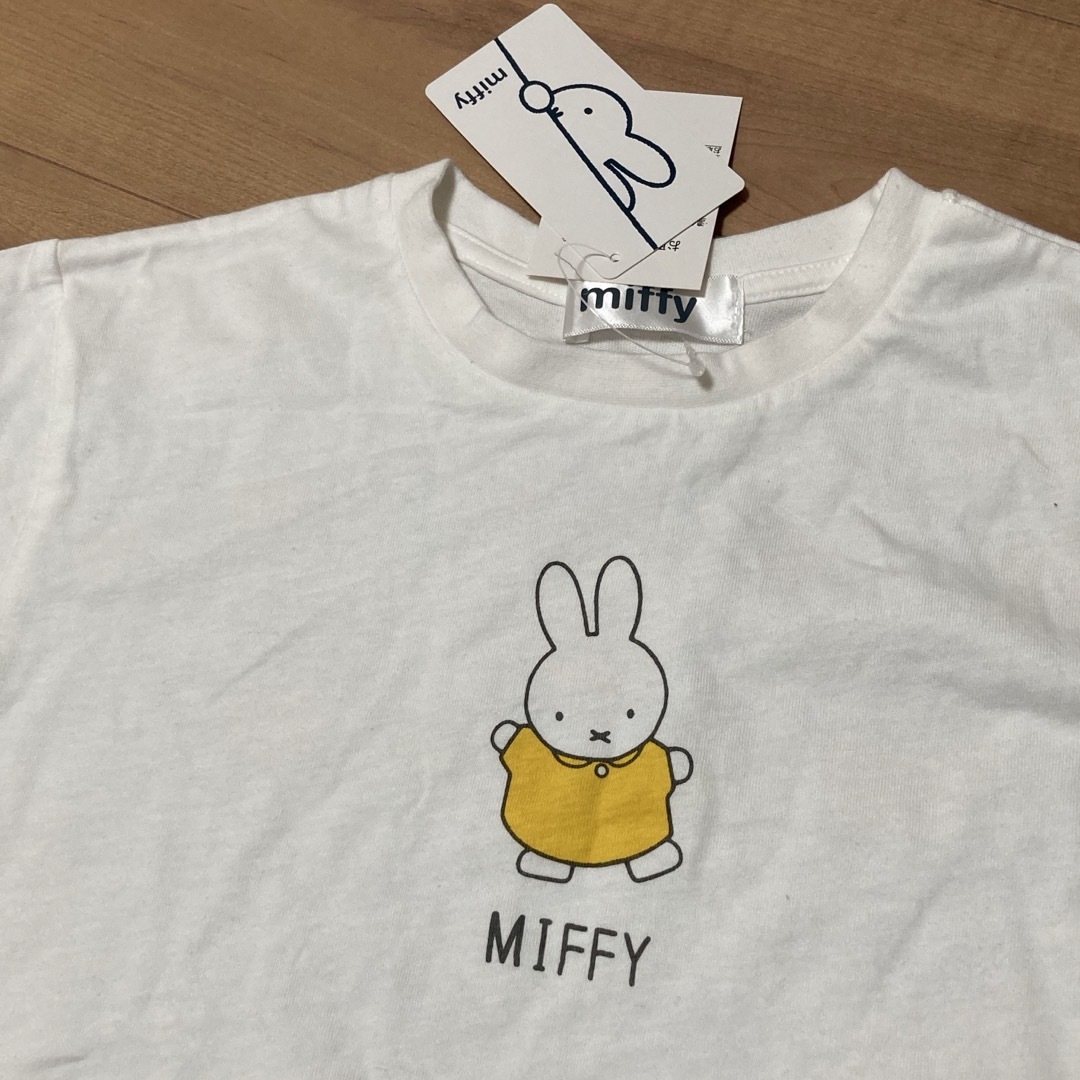 miffy(ミッフィー)の新品　110サイズ　ミッフィー　Tシャツ キッズ/ベビー/マタニティのキッズ服女の子用(90cm~)(Tシャツ/カットソー)の商品写真