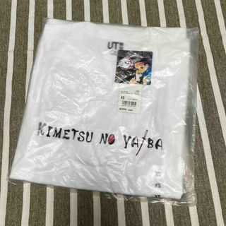 ユニクロ(UNIQLO)の160cm （XS） ユニクロ　UT  鬼滅の刃　柱集合背中　【新品】(Tシャツ/カットソー)