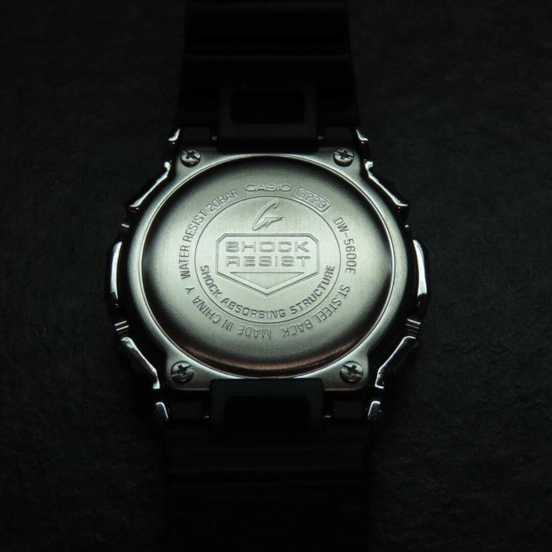 カシオ G-SHOCK/Gショック DW-5600○シルバーメタルカスタム カシオ G-SHOCK/Gショック DW-5600○シルバーメタルカスタム
