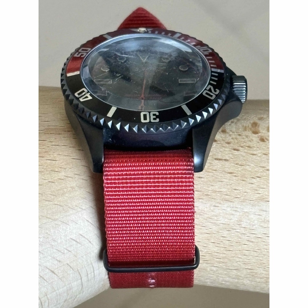 RADIO EVA(ラヂオエヴァ)のエヴァンゲリオン/RADIO EVA/コラボ/時計/限定/アスカ/弐号機/黒×赤 メンズの時計(腕時計(アナログ))の商品写真