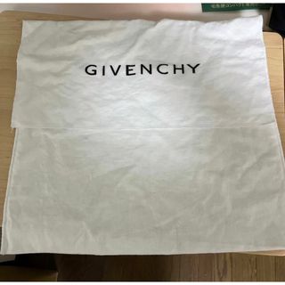 GIVENCHY - ジバンシー　保存袋