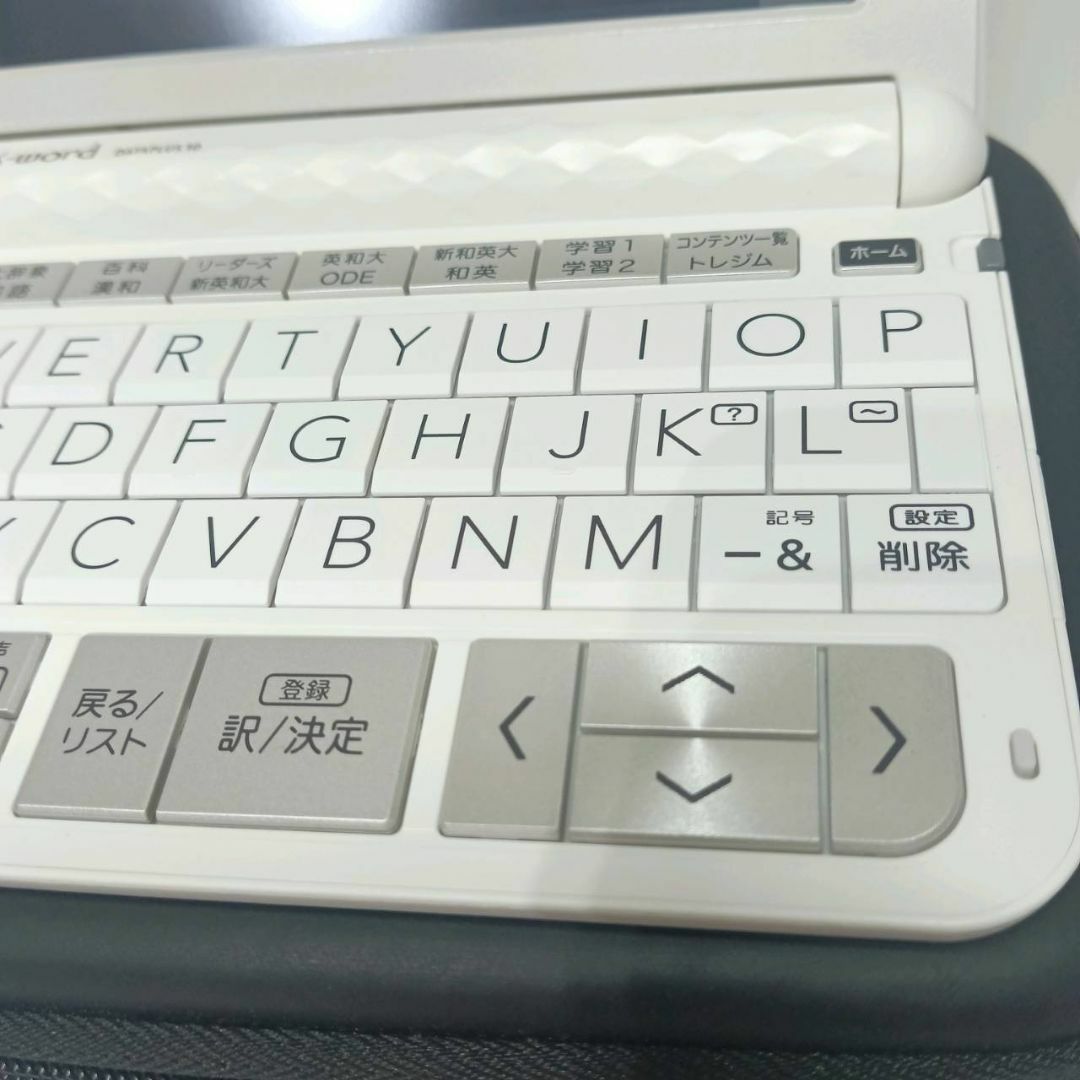 CASIO(カシオ)のCASIO EX-word カシオ エクスワード 電子辞書 XD-Z9800WE スマホ/家電/カメラの生活家電(その他)の商品写真