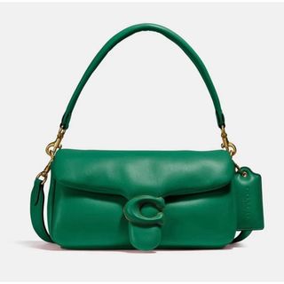 コーチ(COACH)のCOACH コーチ　ピロータビーショルダーバッグ26 緑(ショルダーバッグ)