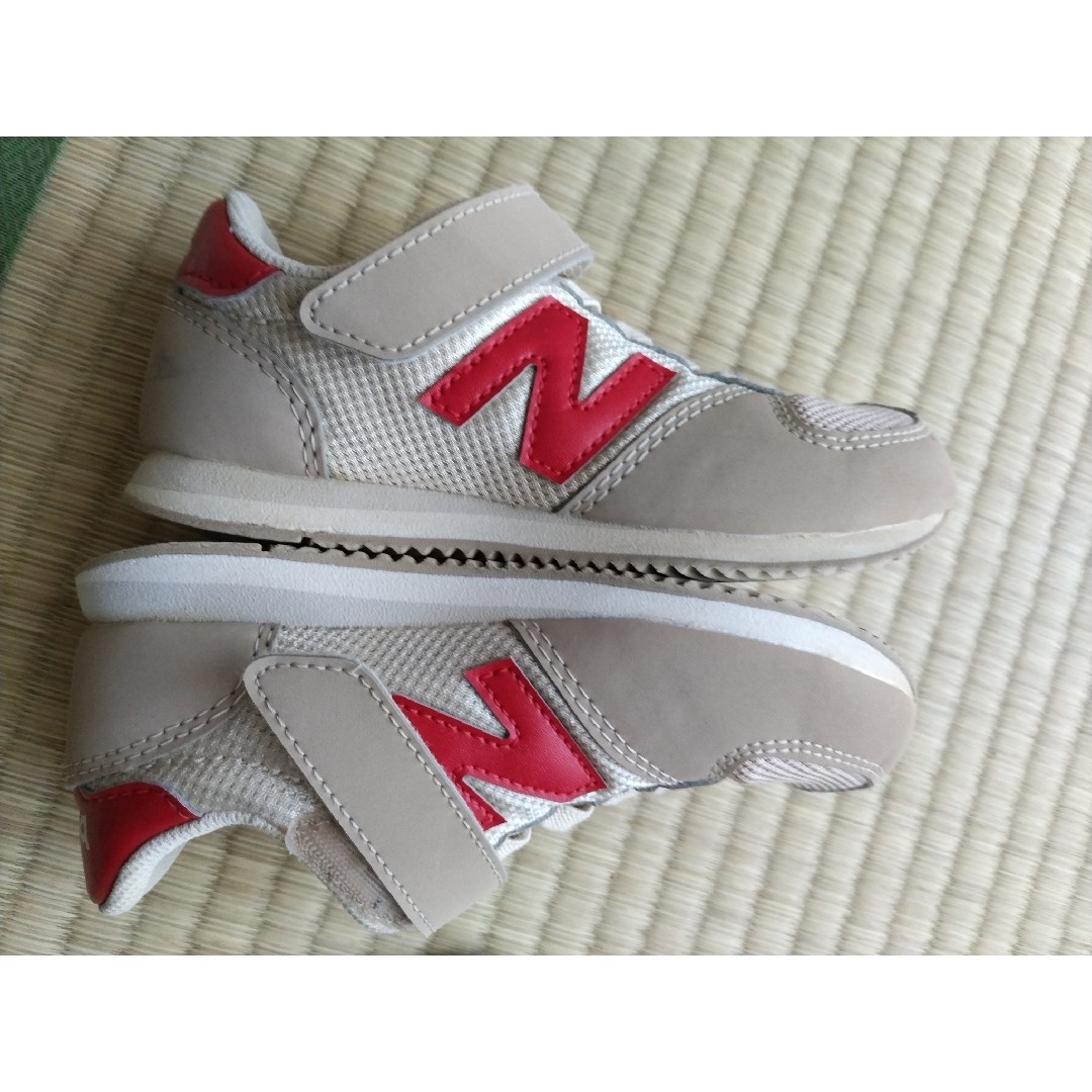 New Balance(ニューバランス)のnew balance YV420　スニーカー　17.5センチ キッズ/ベビー/マタニティのキッズ靴/シューズ(15cm~)(スニーカー)の商品写真