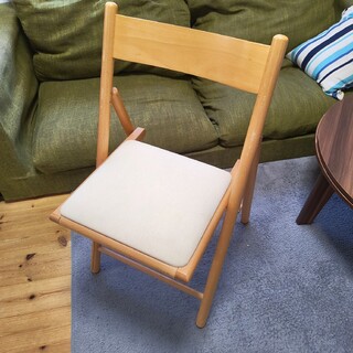 ムジルシリョウヒン(MUJI (無印良品))の無印良品　折りたたみ木製チェア　むじるし　椅子(折り畳みイス)