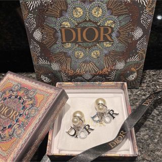 クリスチャンディオール(Christian Dior)の新品♡Christian Dior  ピアス　シルバー(ピアス)