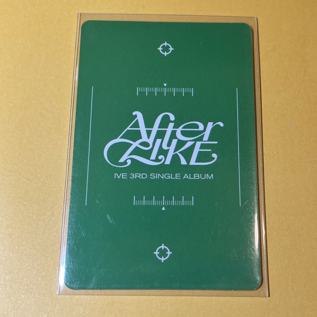 IVE(アイヴ)のIVE after like リズ starriver 特典 トレカ エンタメ/ホビーのCD(K-POP/アジア)の商品写真