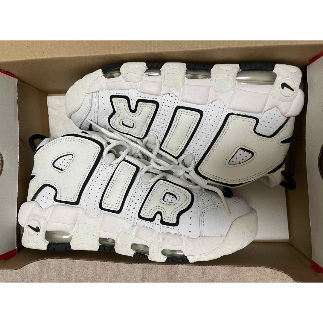 NIKE(ナイキ)のNike WMNS Air More Uptempo "White/Black" レディースの靴/シューズ(スニーカー)の商品写真