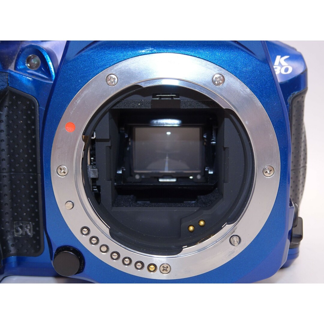 【オススメ】PENTAX デジタル一眼レフカメラ K-30 ボディ クリスタルブルー スマホ/家電/カメラのカメラ(デジタル一眼)の商品写真