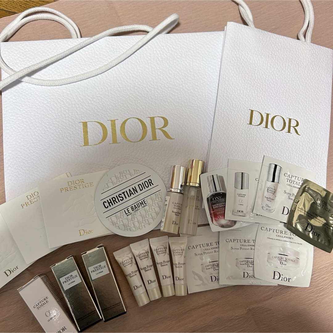 Dior(ディオール)のDIOR 豪華22点セット♡ コスメ/美容のキット/セット(サンプル/トライアルキット)の商品写真