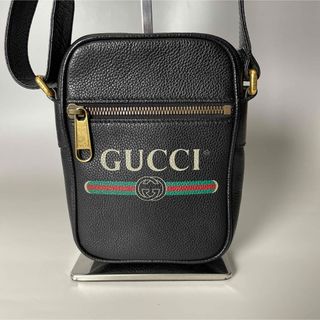 グッチ(Gucci)のGucci 美品 黒 ロゴプリント ショルダーバッグ シェリーライン グッチ(ショルダーバッグ)