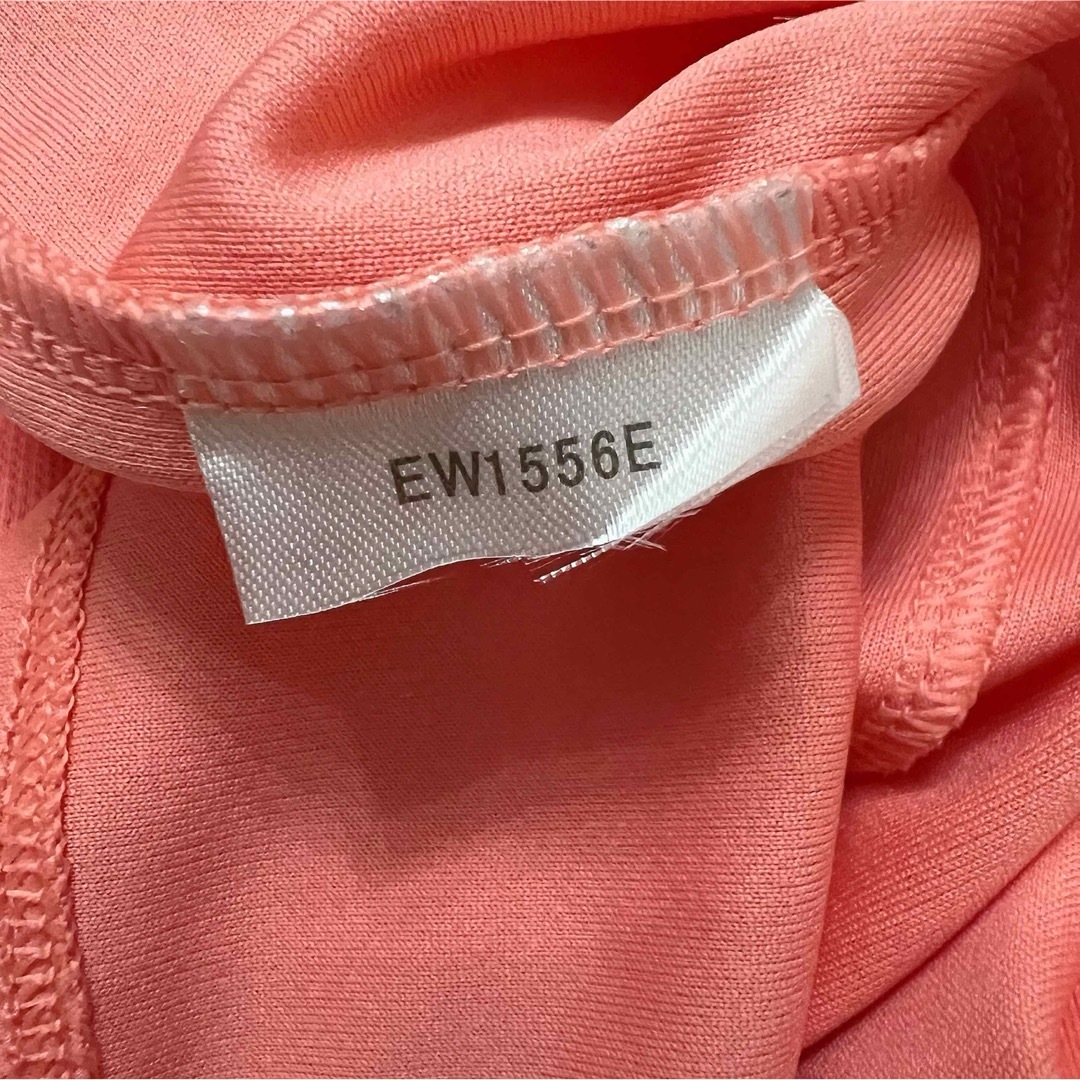 ellesse(エレッセ)のロゴデザインTシャツ カットソー エレッセ レディース レディースのトップス(Tシャツ(半袖/袖なし))の商品写真