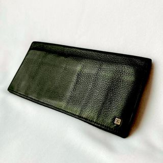 【GIVENCHY】ブラックレザー長財布