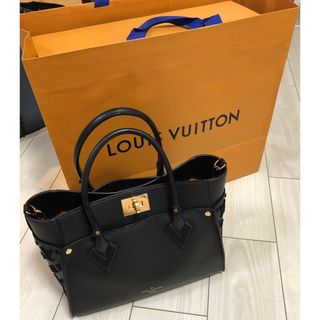 ルイヴィトン(LOUIS VUITTON)のルイヴィトン　オンマイサイド MM 定価693,000円(ハンドバッグ)