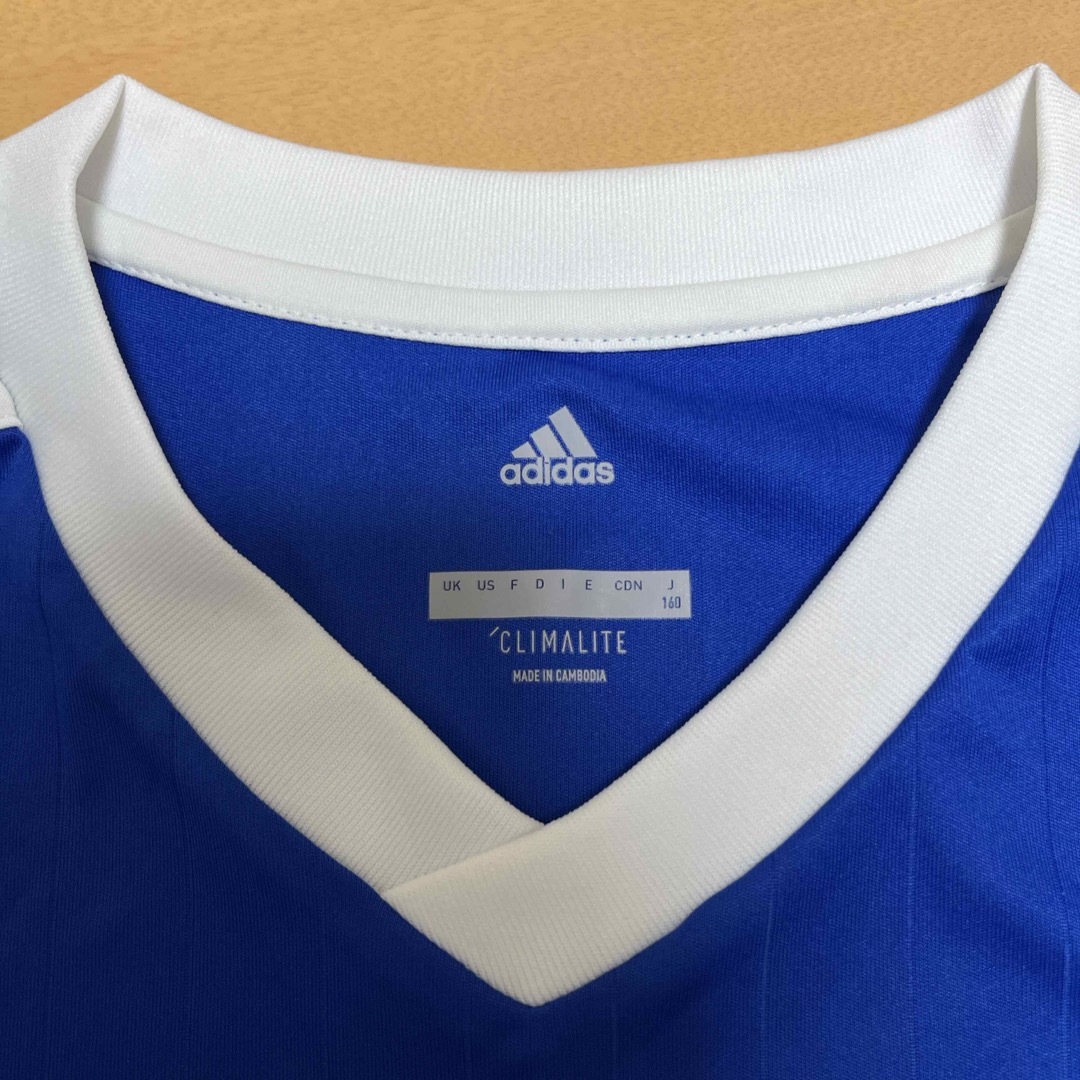 adidas(アディダス)のadidas160 Tシャツ スポーツ/アウトドアのサッカー/フットサル(ウェア)の商品写真